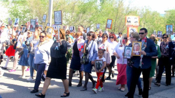 Фотография к новости: Атырауда "Мәңгілік данқ" шеруіне 200 адам қатысты 