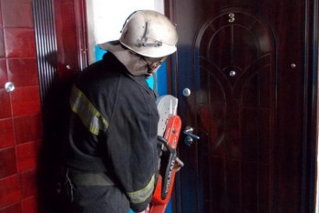 Фотография к новости: Семейде жабық пәтерден 5 бала құтқарылды