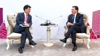 Фотография к новости: Мамин халықаралық қаржы құрылымдарының өкілдерімен кездесті