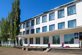 Фотография к новости: Жарты ғасырдан бері жөндеу көрмеген мектептің жай-күйі