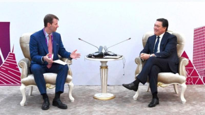 Үкімет басшысы Nokia корпорациясының басшысымен кездесті