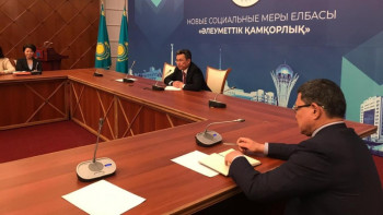 Фотография к новости: Бақыт Сұлтанов көпбалалы аналармен кездесті  