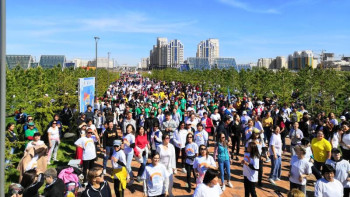 Фотография к новости: Нұр-Сұлтанда «Сөзден іске» дәстүрлі акциясы өтті 