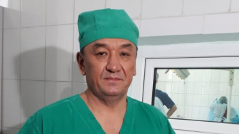 Фотография к новости: Еліміздің бас хирургі Түркістанда шеберлік дәрісін өткізді