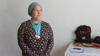 Фотография к новости: Қызылордалық көпбалалы ана 160 мың теңге атаулы әлеуметтік көмек алды