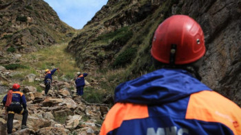 Фотография к новости: Алматы облысында жоғалып кеткен қыздың денесі таудан табылды