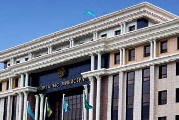 Фотография к новости: Қорғаныс министрінің орынбасары тағайындалды