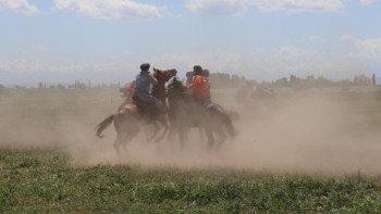 Фотография к новости: Ел чемпионаты. Қызылорда құрамасы «Адай атаны» әрең жеңді
