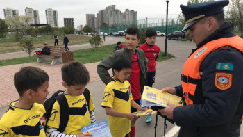 Фотография к новости: Елордалық құтқарушылар су айдындарда рейд жүргізді 