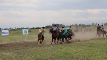 Фотография к новости: Ел чемпионаты. "Нарын" "Адай атаны" айқын басымдықпен ұтты