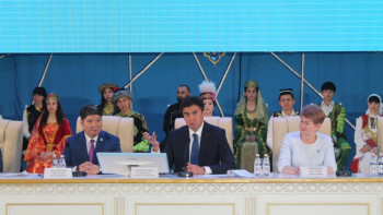 Фотография к новости: Шымкент – жүзден астам этносты бауырына басқан қала – Әбдірахымов