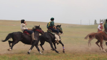 Фотография к новости: Ел чемпионаты. «Әулие ата» С тобында көш бастады