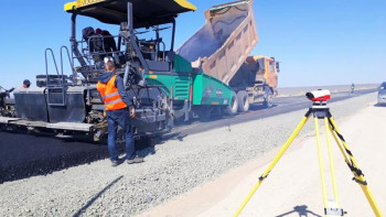 Фотография к новости: «Ақтөбе-Атырау-РФ шекарасы» автожолы 9 метрге дейін кеңейтіледі