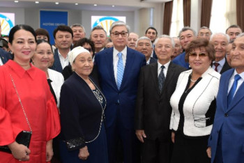 Фотография к новости: Қазақстан Президенті Ақтөбе облысының жұртшылығымен кездесті