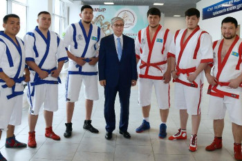 Фотография к новости: Президент танымал спортшыларға жетістіктері үшін ризашылық білдірді