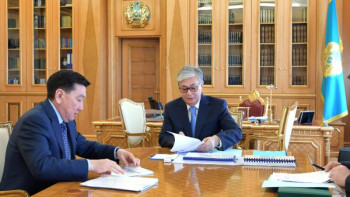 Фотография к новости: Мемлекет басшысы Қазмұнайгаздың басқарма төрағасын қабылдады 