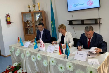 Фотография к новости: ﻿﻿Кентаудың студенттері шетелде жұмыс істеу мүмкіндігіне ие болады 