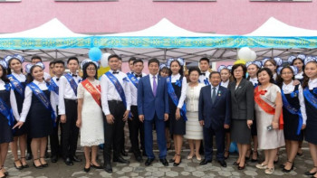 Фотография к новости: Алматыда 8000-нан астам түлек үшін «соңғы қоңырау» соғылды 