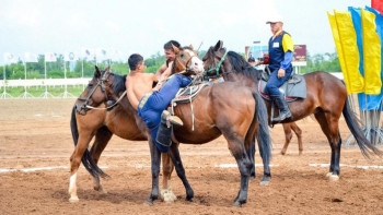 Фотография к новости: Ел чемпионаты. Аударыспаққа түсетін алыптар