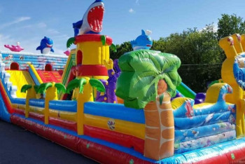 Фотография к новости: Қарағандыда батут ұшып кетіп, 11 жасар бала көз жұмды 