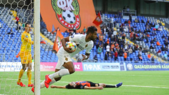 Фотография к новости: Футбол: Эсеола мергендер көшін бастады