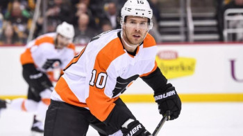 Фотография к новости: «Барыс» канадалық шабуылшымен келісімшартқа отырды