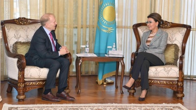 Дариға Назарбаева АҚШ елшісін қабылдады