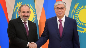 Фотография к новости: Қазақстан президенті Армения премьер-министрімен кездесті