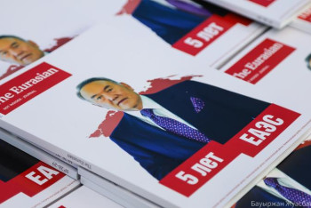 Фотография к новости: Нұрсұлтан Назарбаев «Құрметті төраға» атанды