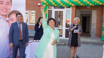 Фотография к новости: ﻿Қостанайда 99 отбасы пәтер кілтіне ие болды