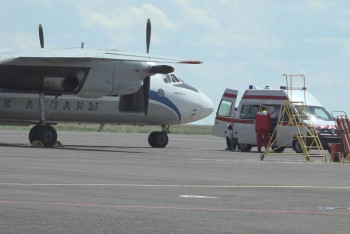 Фотография к новости: Жансақтау бөлімінде 377 күн жатқан сәби санавиациямен елордаға жеткізілді 