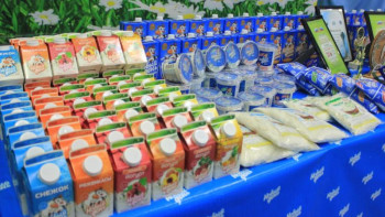 Фотография к новости: Қостанайда қара балмұздақ шығарылады