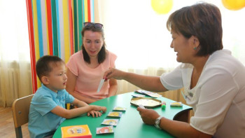 Фотография к новости: Қызылжарда «Уақытша отбасы» жобасы жалғасын табады