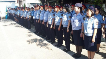 Фотография к новости: ҚАЖ департаментінің 800 қызметкері еліміздің әнұранын шырқады