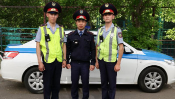 Фотография к новости: Елордалық полицейлер ер адамды суицидтен құтқарып қалды