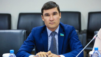 Фотография к новости: Серік Сәпиев жаңа қызметке тағайындалды