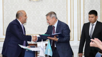 Фотография к новости: ШҚО-ның ауыл-қалаларына он мың жаңа көше шамы орнатылады