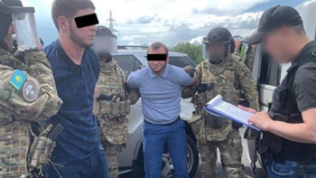 Фотография к новости: Қару-жарақ пен жарылғыш құрылғыларды заңсыз сатқандар ұсталды