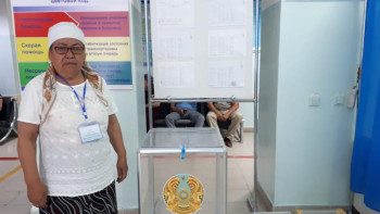 Фотография к новости: Түркістанда жабық сайлау учаскесінде 100 науқас дауыс берді