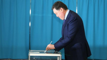 Фотография к новости: Мамин президент сайлауында дауыс берді