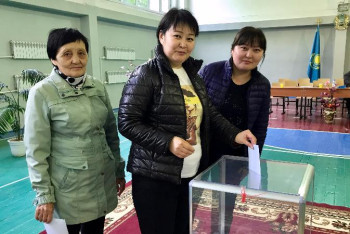 Фотография к новости: Келешекке сенім мол – Жақышевтар отбасы