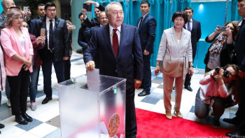 Фотография к новости: Елбасы: Биылғы сайлаудың мәні – өз алдына басқа