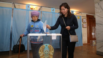 Фотография к новости: Самал Еслямова өз таңдауын жасады