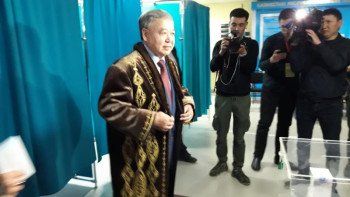 Фотография к новости: Бұл жолғы сайлау демократияның жарқын үлгісі – Сәдібек Түгел