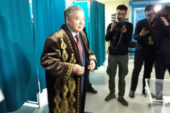 Фотография к новости: Бұл жолғы сайлау демократияның жарқын үлгісі – Сәдібек Түгел