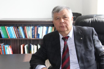 Фотография к новости: Үзбен Құрманбайұлы: Пікіріміз әрқалай болса да, тілегіміз бір болуы маңызды