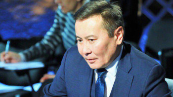 Фотография к новости: Талғат Қалиев: Еxit-poll-да елдің көбі Тоқаевқа дауыс берді