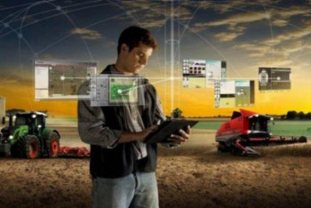 Фотография к новости: Түркістан облысы шаруаларына "ақылды ферма" кұру жолдары түсіндіріледі