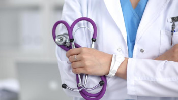 Фотография к новости: Үздік дәрігерлерге «Алтын шипагер» медициналық сыйлығы табысталды 