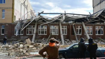 Фотография к новости: Непалда мектеп төбесі опырылып, 4 бала қаза тапты